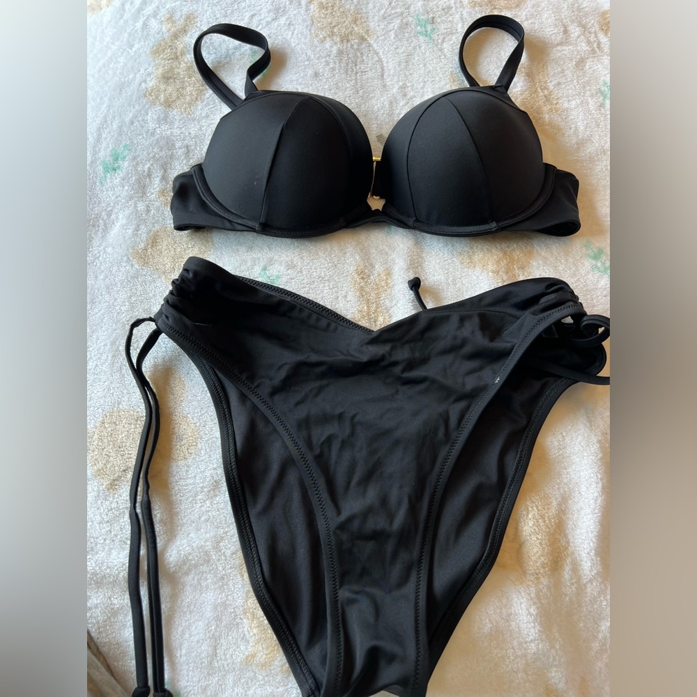 Victoria Secret 4 pieces Black Bikini Set